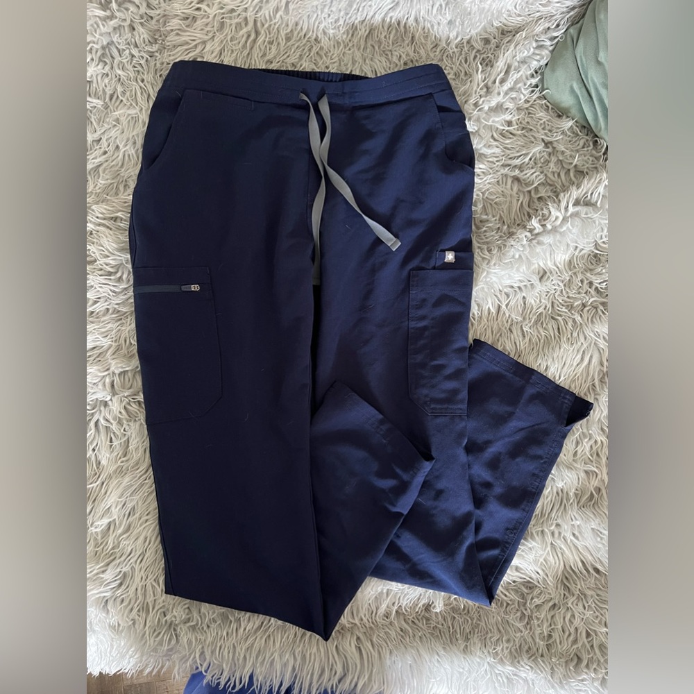 FIGS navy yola scrub bottoms